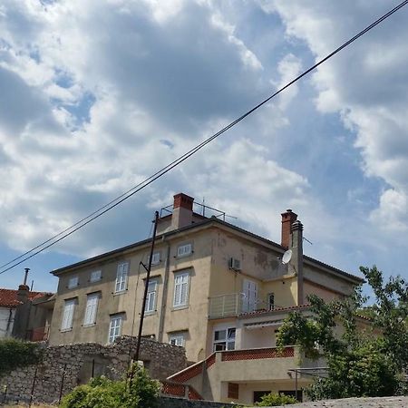 Apartment Palazzo Sare Vrbnik  Exterior foto